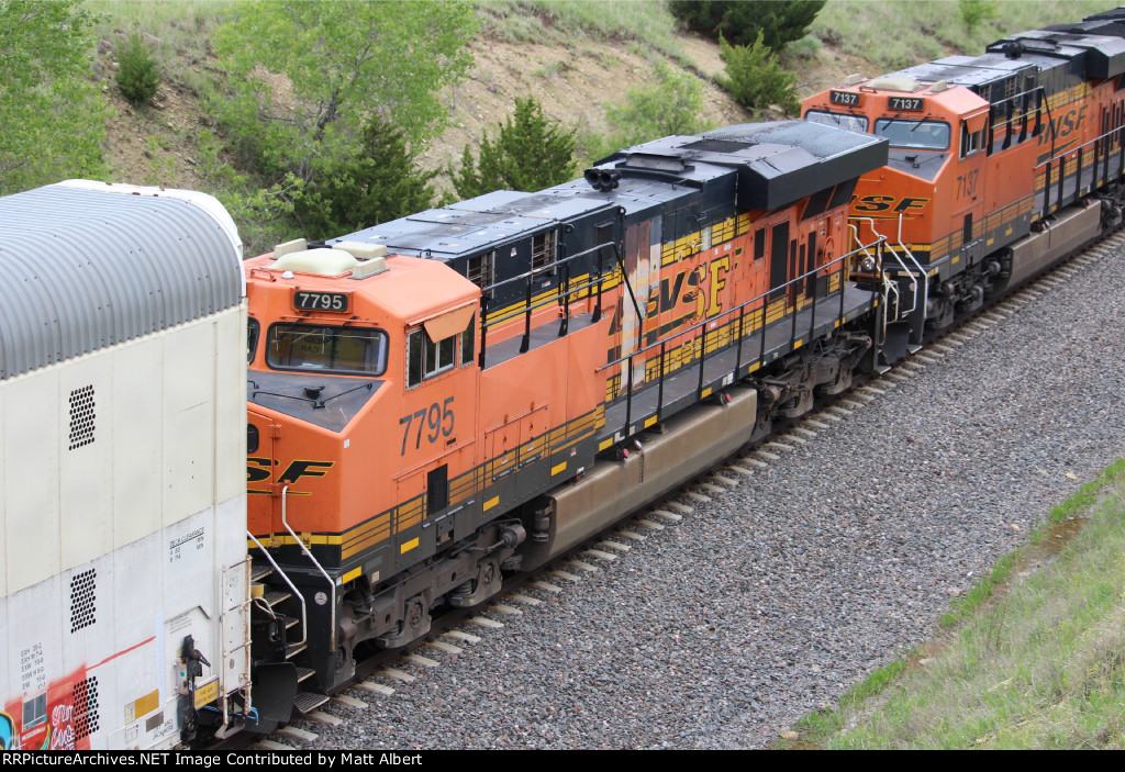 BNSF 7795